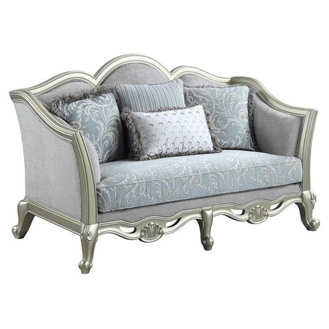 LOVESEAT W/4 PILLOWS
