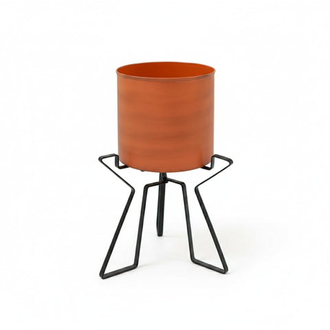 Oakestry Florence Planter with Stand, Burnt Sienna Galvanized Steel Pot & Black Wrought Iron Folding Stand, Indoor Outdoor Tabletop Plant Holder